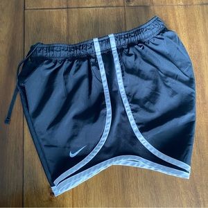 Nike running shorts XS